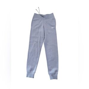 Nike SZ Small Women’s Jogger DQ5688-519 New With Tags